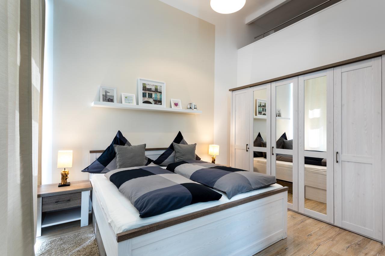 The Goethe Loft, 2 Bedroom Up To 5 People Βερολίνο Εξωτερικό φωτογραφία